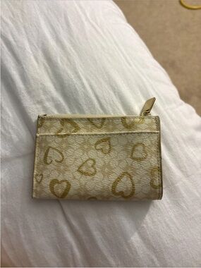Women’s Beige Heart-Print Card Wallet